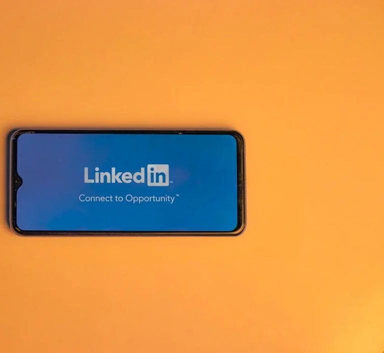linkedin op mobiel