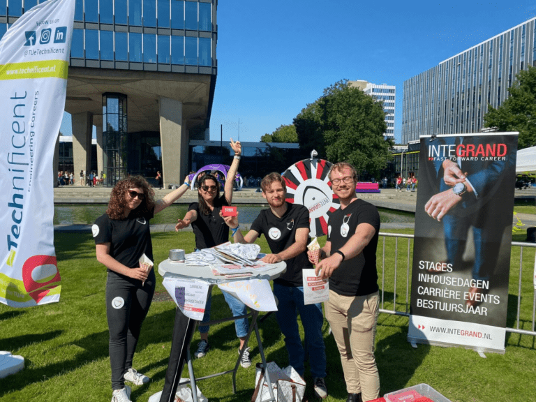 intro week stand